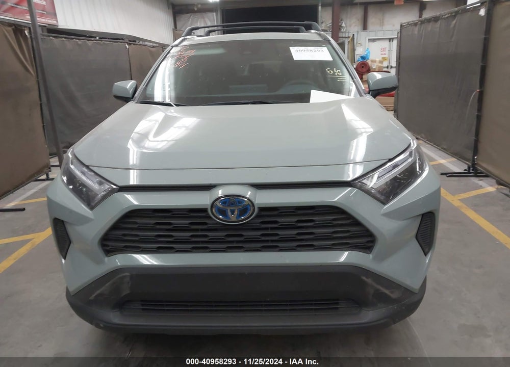2022 TOYOTA RAV4 HYBRID XLE VIN: 4T3RWRFV4NU057057