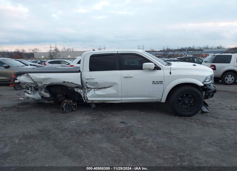 2017 RAM 1500 SPORT 4X4 5'7 BOX VIN: 1C6RR7MT2HS504728