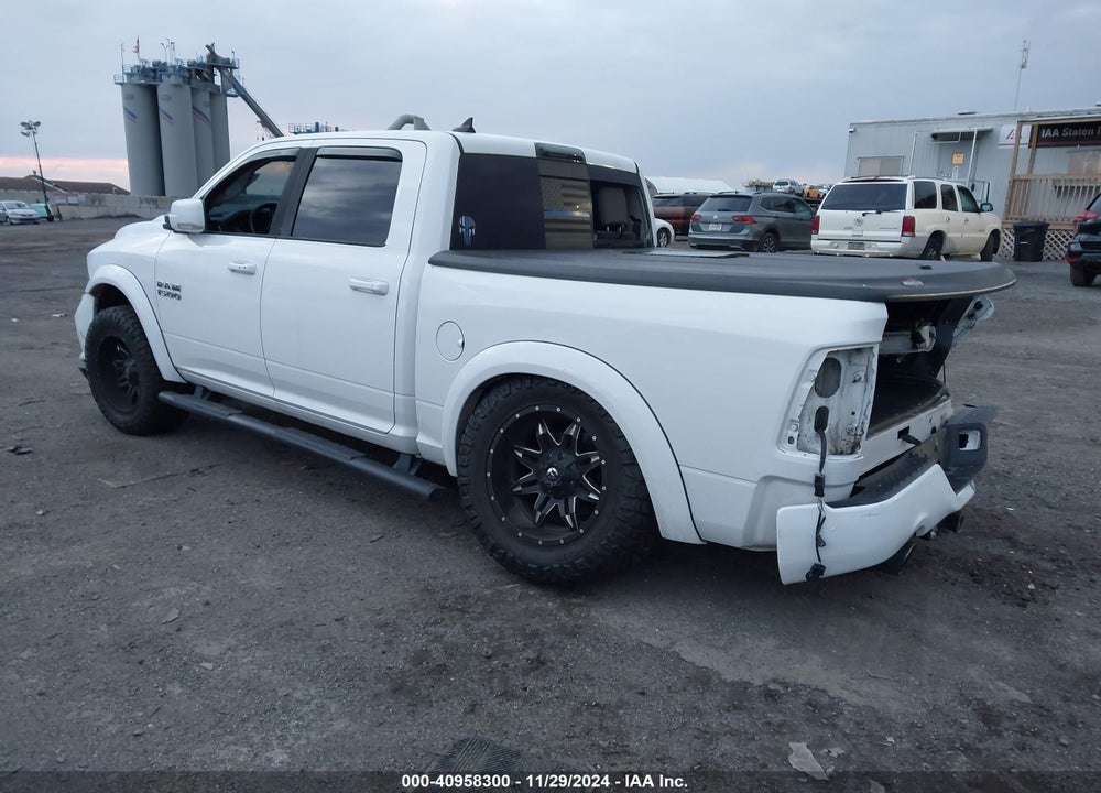 2017 RAM 1500 SPORT 4X4 5'7 BOX VIN: 1C6RR7MT2HS504728