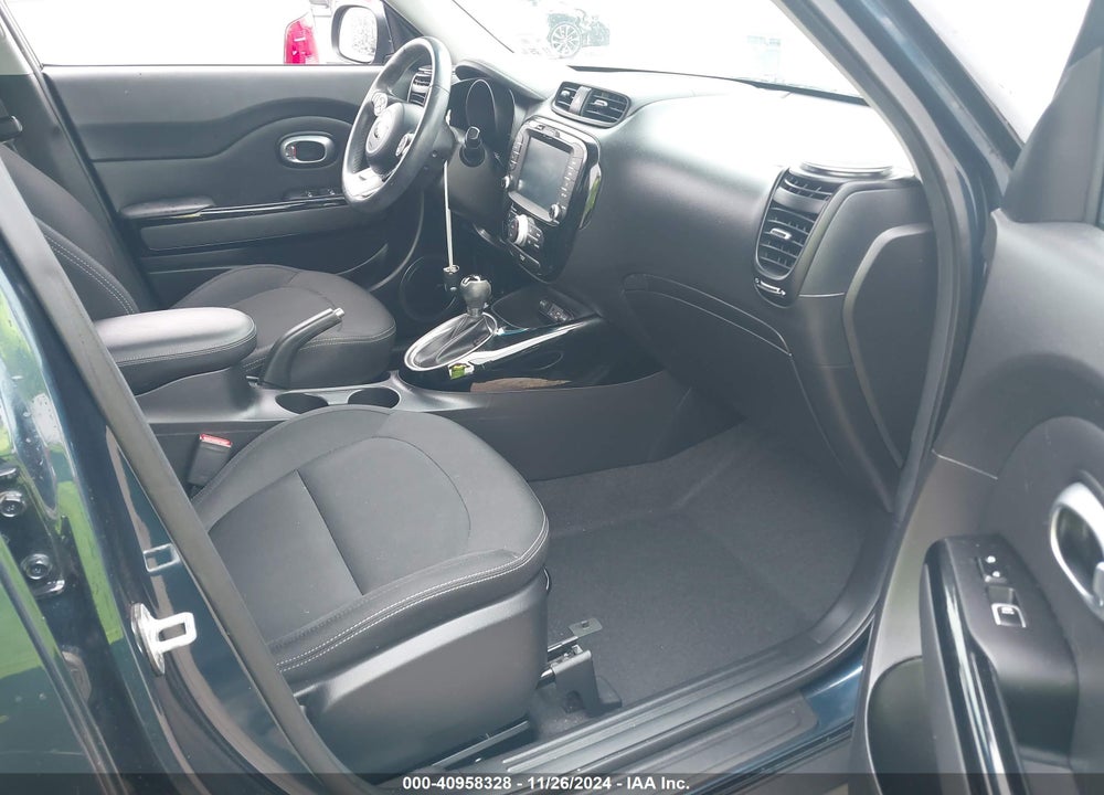 2019 KIA SOUL VIN: KNDJP3A50K7667642