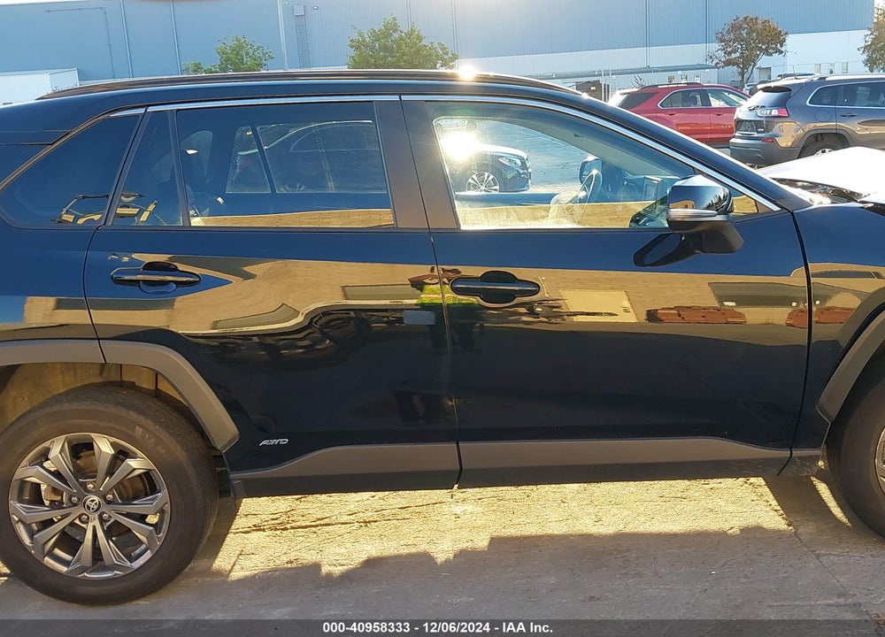 2022 TOYOTA RAV4 HYBRID XLE PREMIUM VIN: 4T3B6RFV5NU074760