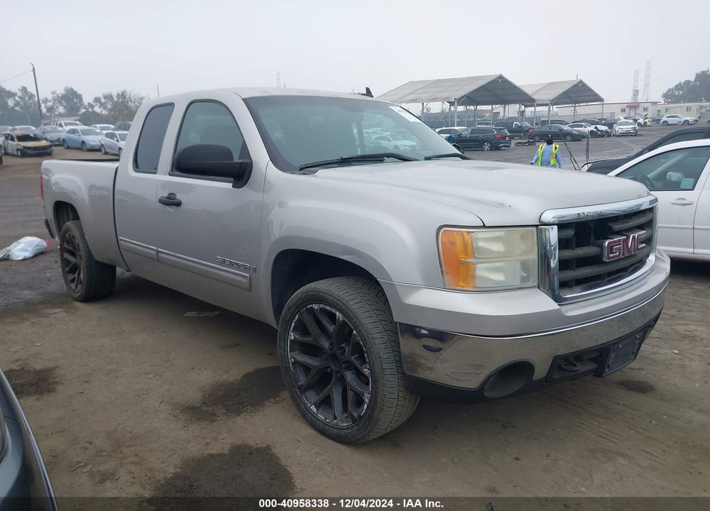 2007 GMC SIERRA 1500 SLE1 VIN: 2GTEC19J971696869