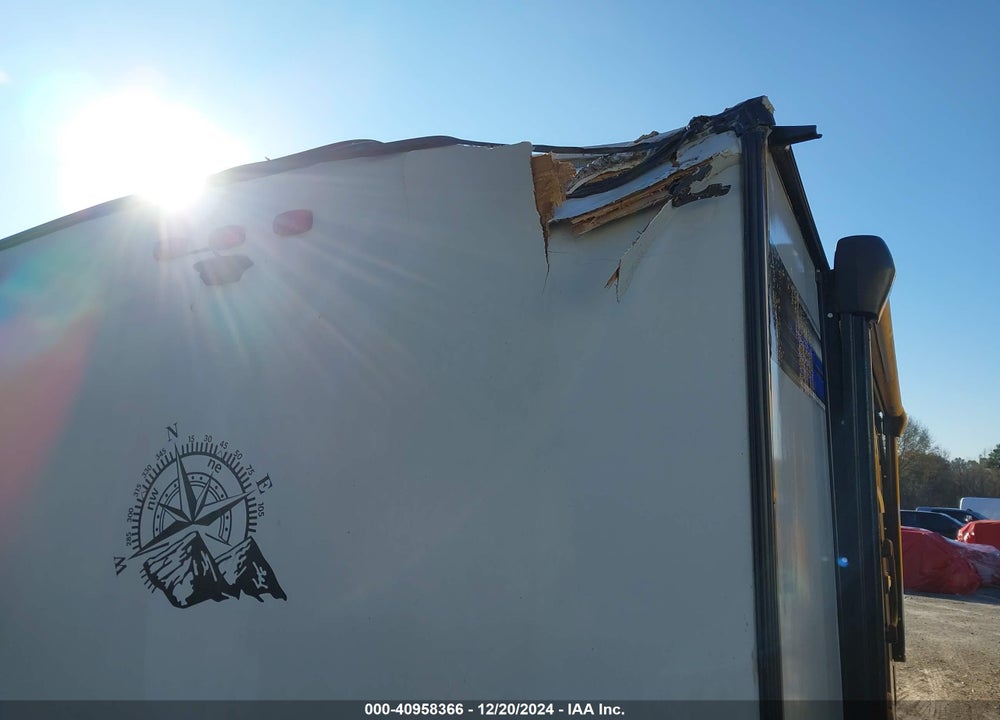 2022 SALEM TRAVEL TRAILER VIN: 5ZT2SMFC9NG073411