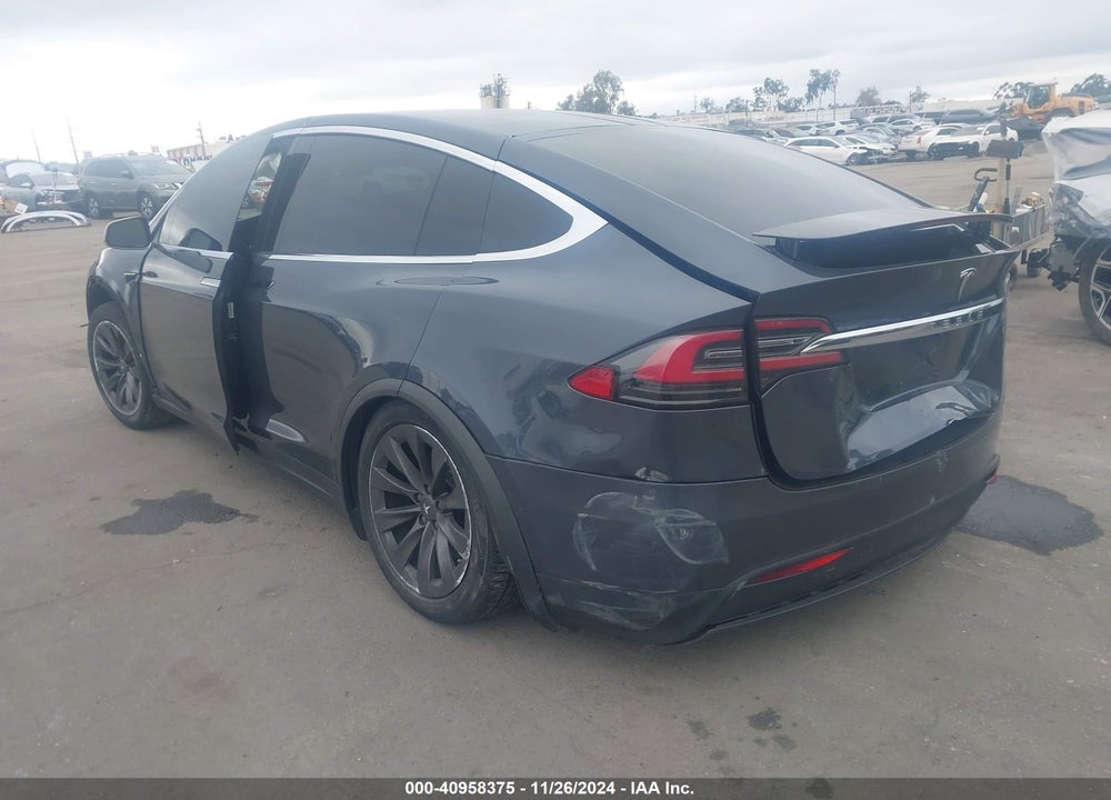 2017 TESLA MODEL X VIN: 5YJXCDE24HF072890