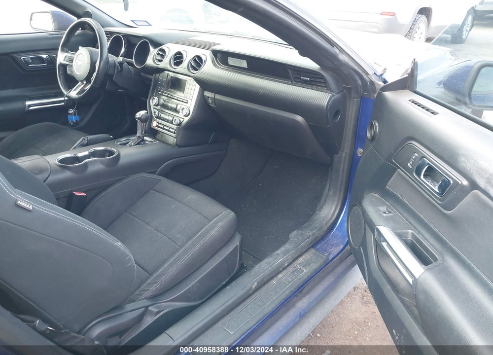 2016 FORD MUSTANG V6 VIN: 1FA6P8AM1G5316595