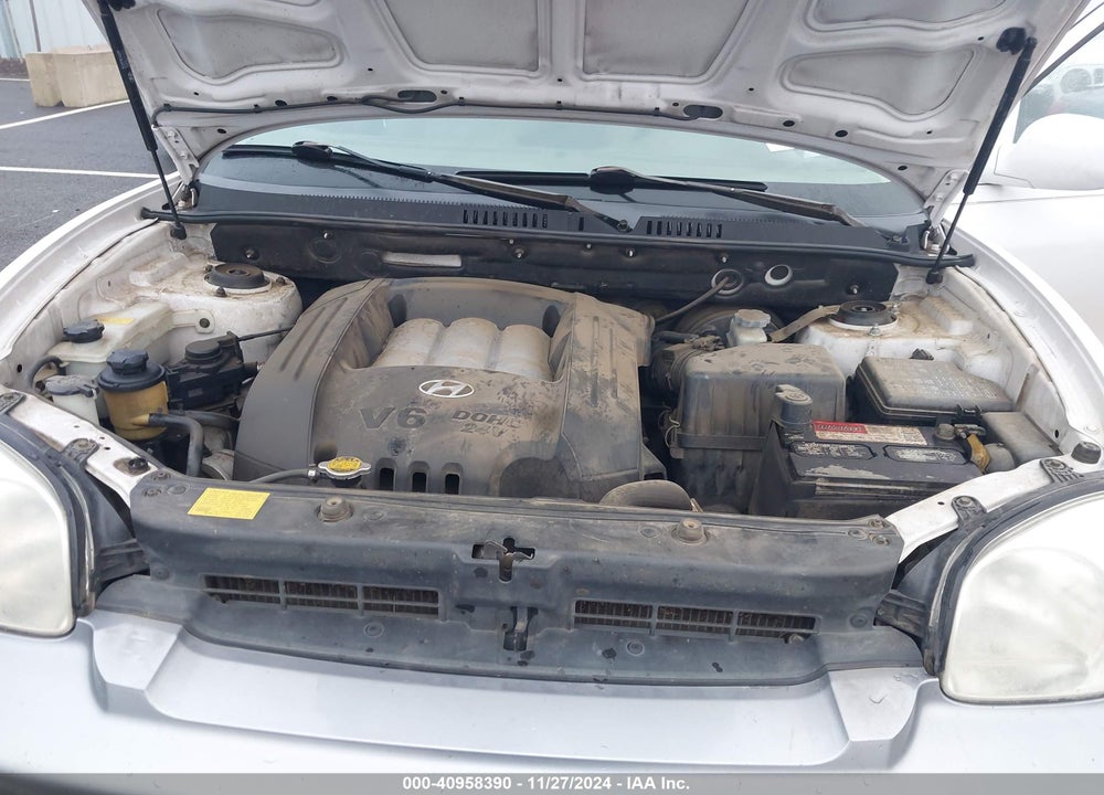 2005 HYUNDAI SANTA FE GLS VIN: KM8SC73D55U880860