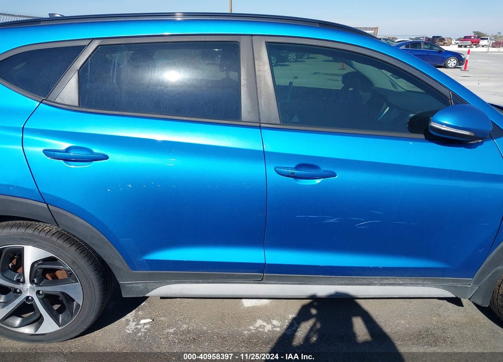 2018 HYUNDAI TUCSON VALUE VIN: KM8J33A2XJU628862