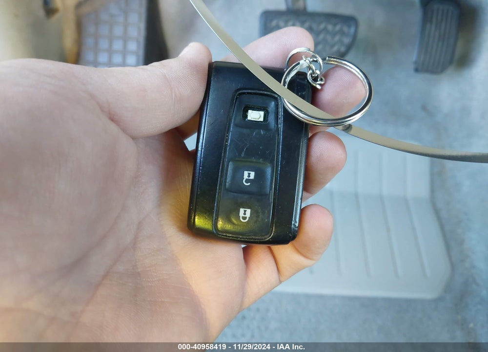 2008 TOYOTA PRIUS VIN: JTDKB20U687766464