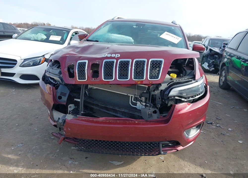 2019 JEEP CHEROKEE OVERLAND 4X4 VIN: 1C4PJMJX8KD257997