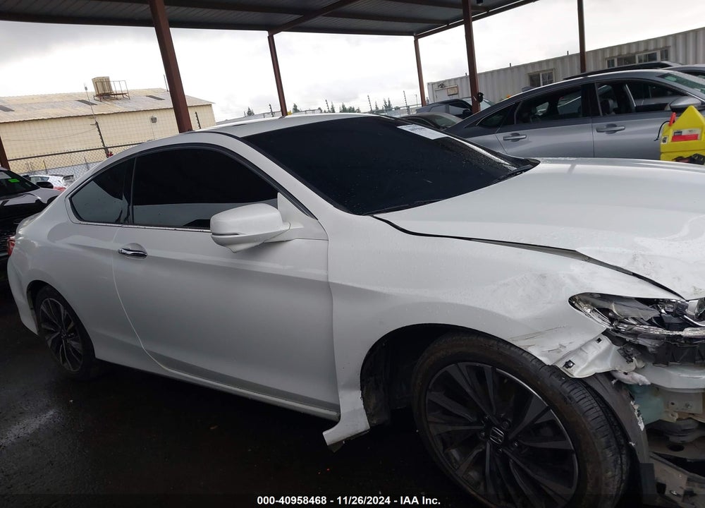 2017 HONDA ACCORD EX-L V6 VIN: 1HGCT2B84HA005535