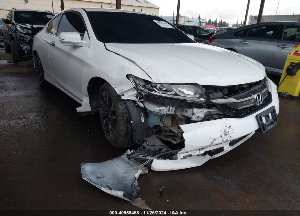 2017 HONDA ACCORD EX-L V6 VIN: 1HGCT2B84HA005535