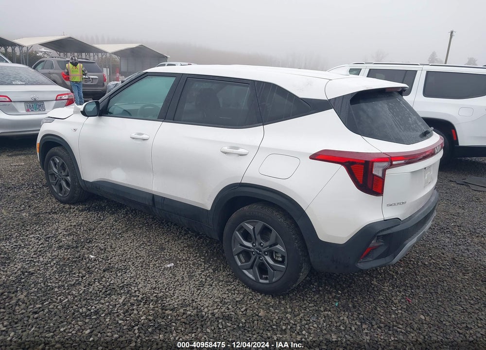 2024 KIA SELTOS LX VIN: KNDEPCAA0R7481592