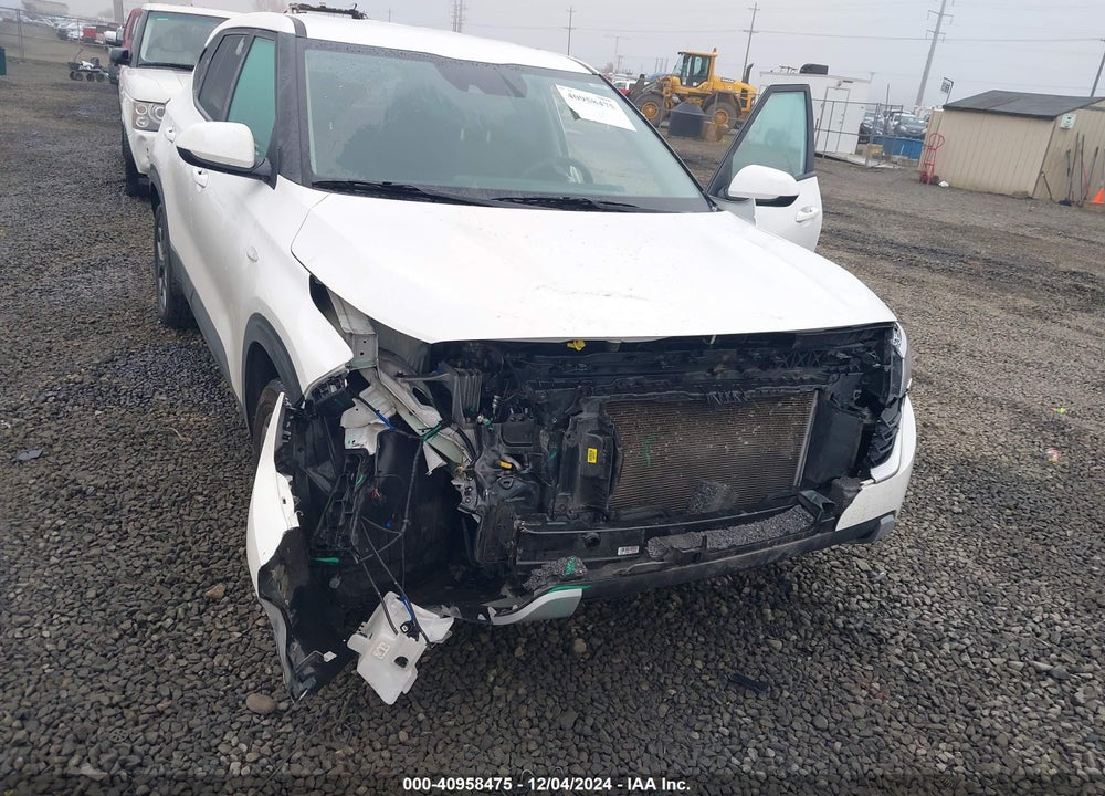 2024 KIA SELTOS LX VIN: KNDEPCAA0R7481592