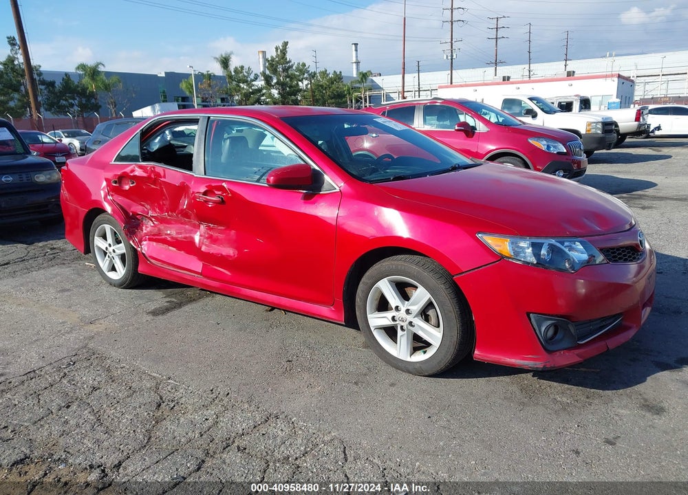 2012 TOYOTA CAMRY SE VIN: 4T1BF1FK9CU584395