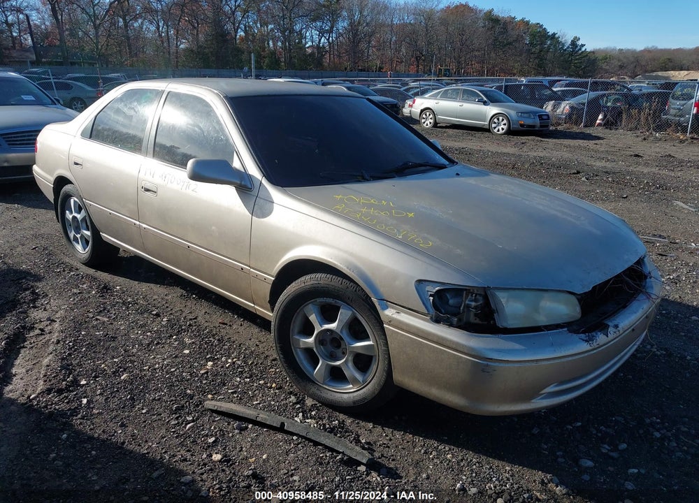 2000 TOYOTA CAMRY LE VIN: 4T1BG22K0YU757124