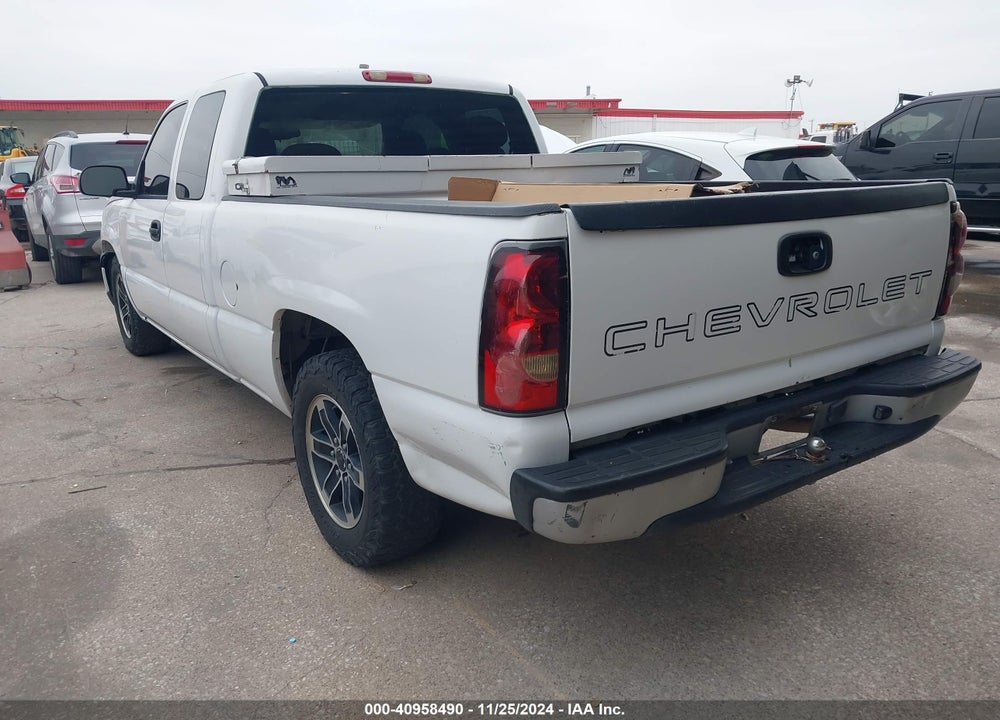 2005 CHEVROLET SILVERADO 1500 WORK TRUCK VIN: 1GCEC19X85Z152212