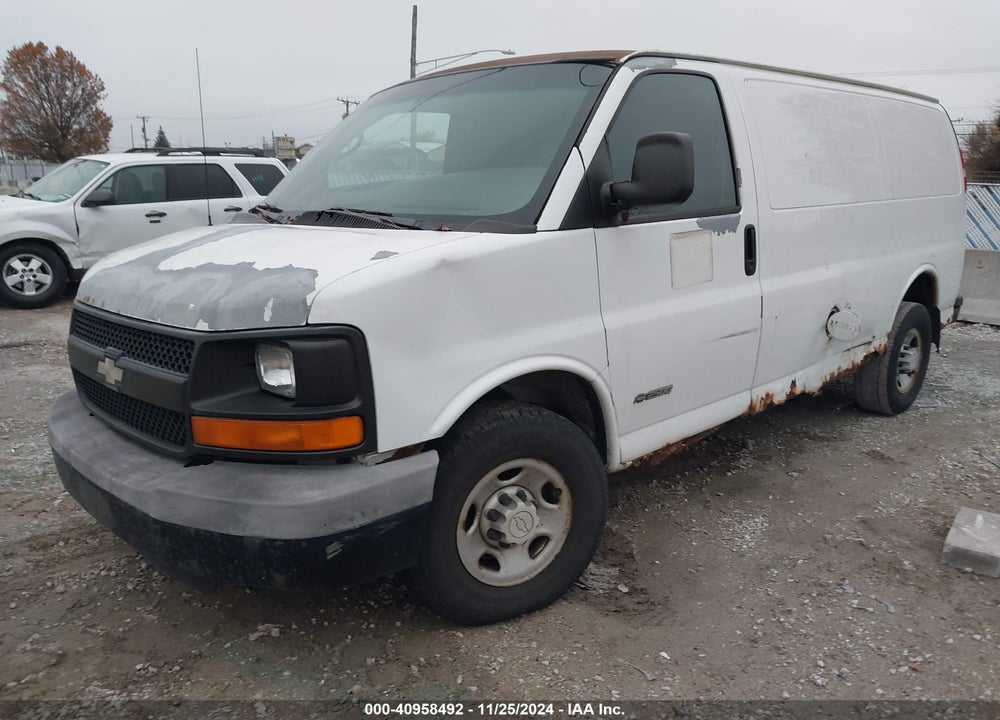 2005 CHEVROLET EXPRESS VIN: 1GCGG25VX51244055
