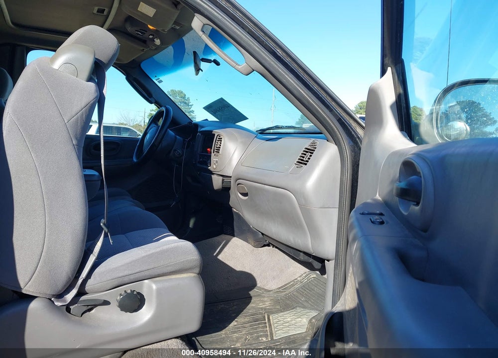 2002 FORD F-150 LARIAT/XL/XLT VIN: 1FTRX18L12NB87603