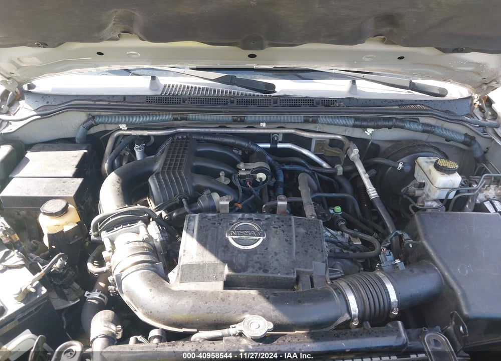 2008 NISSAN XTERRA X VIN: 5N1AN08U98C542197