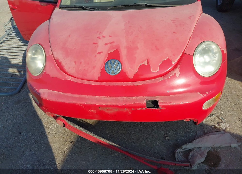 2000 VOLKSWAGEN NEW BEETLE GLS VIN: 3VWCA21C1YM476018