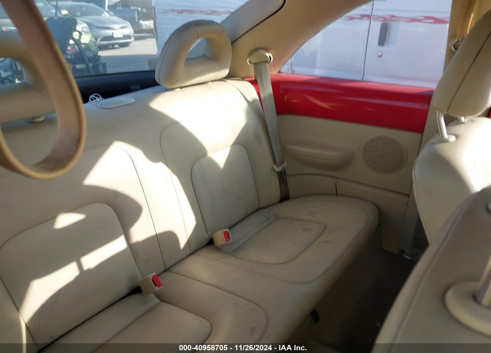 2000 VOLKSWAGEN NEW BEETLE GLS VIN: 3VWCA21C1YM476018