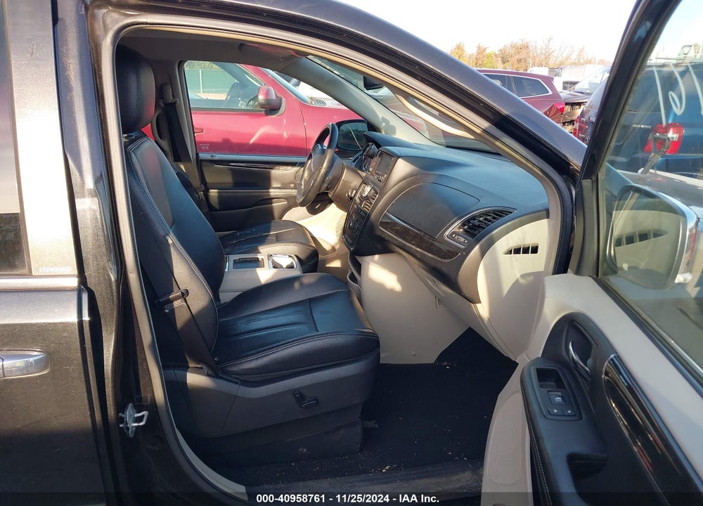 2014 CHRYSLER TOWN & COUNTRY TOURING-L VIN: 2C4RC1CG4ER168900