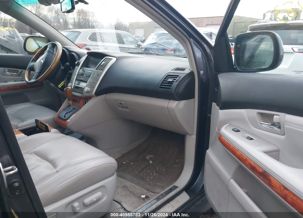 2008 LEXUS RX 350 VIN: 2T2HK31U28C090538
