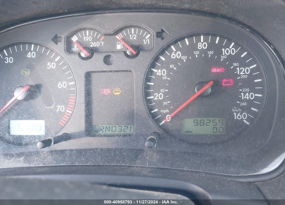 2003 VOLKSWAGEN GOLF GL 2.0L VIN: 9BWFK61J034026485