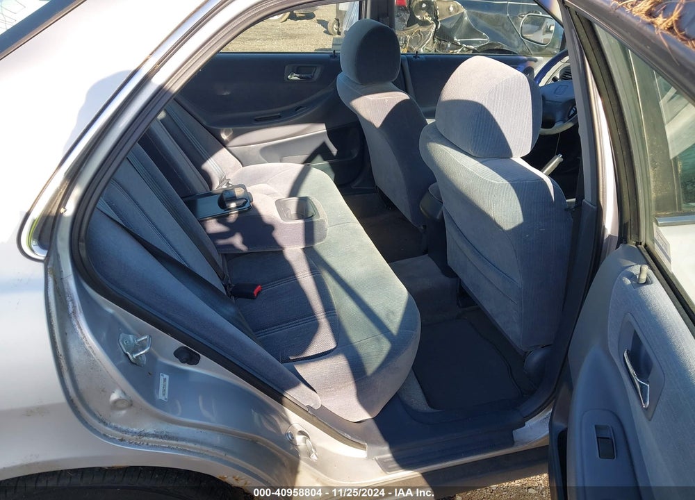 1999 HONDA ACCORD LX VIN: 1HGCG6655XA159066
