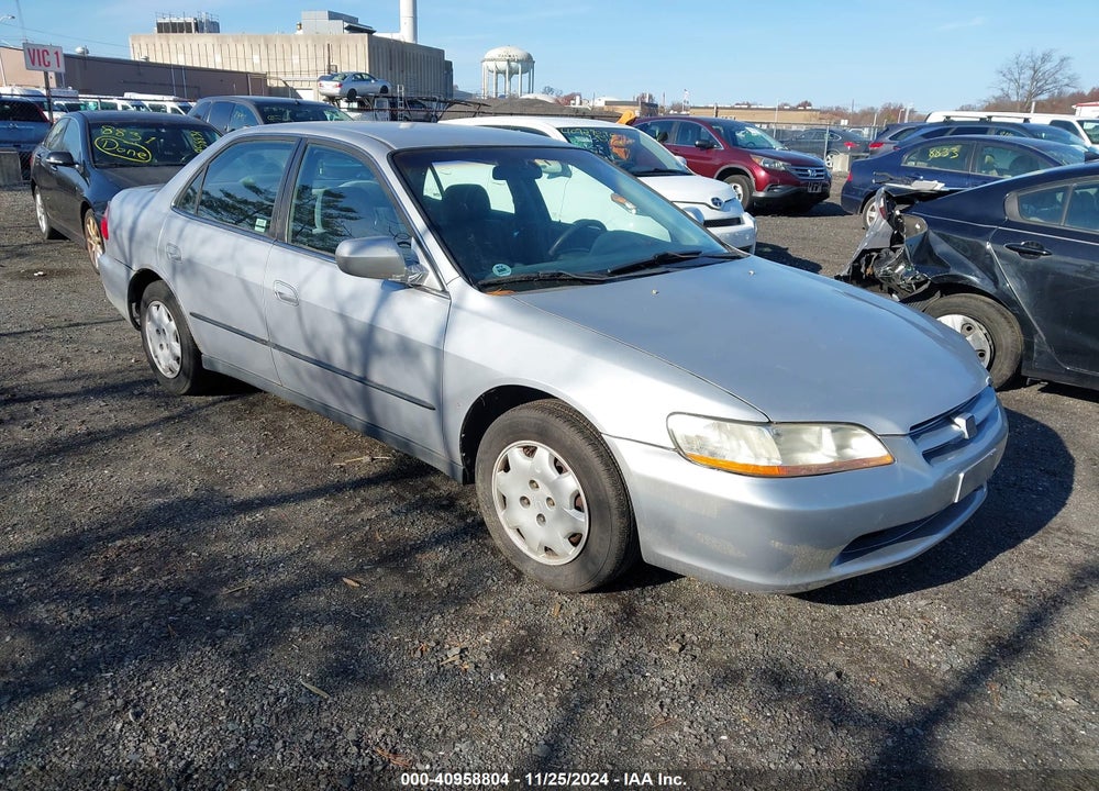 1999 HONDA ACCORD LX VIN: 1HGCG6655XA159066