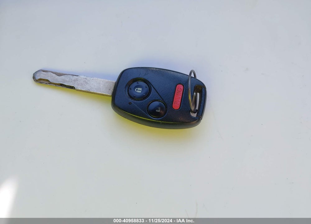 2006 HONDA CIVIC LX VIN: 1HGFA16586L027259