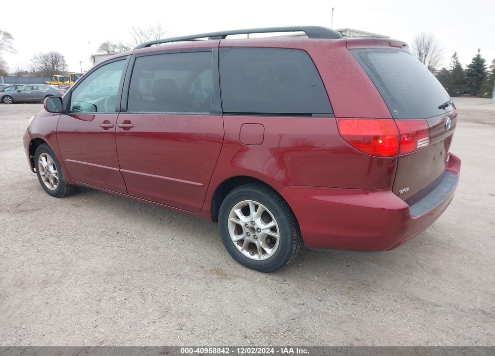 2005 TOYOTA SIENNA XLE VIN: 5TDZA22CX5S289982