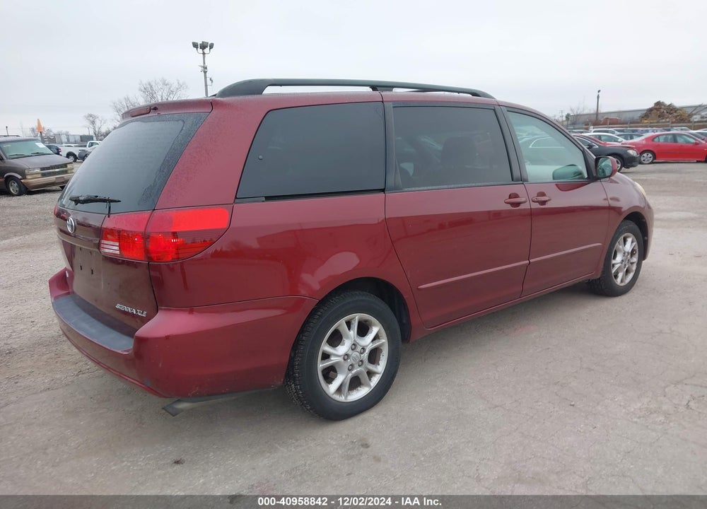 2005 TOYOTA SIENNA XLE VIN: 5TDZA22CX5S289982