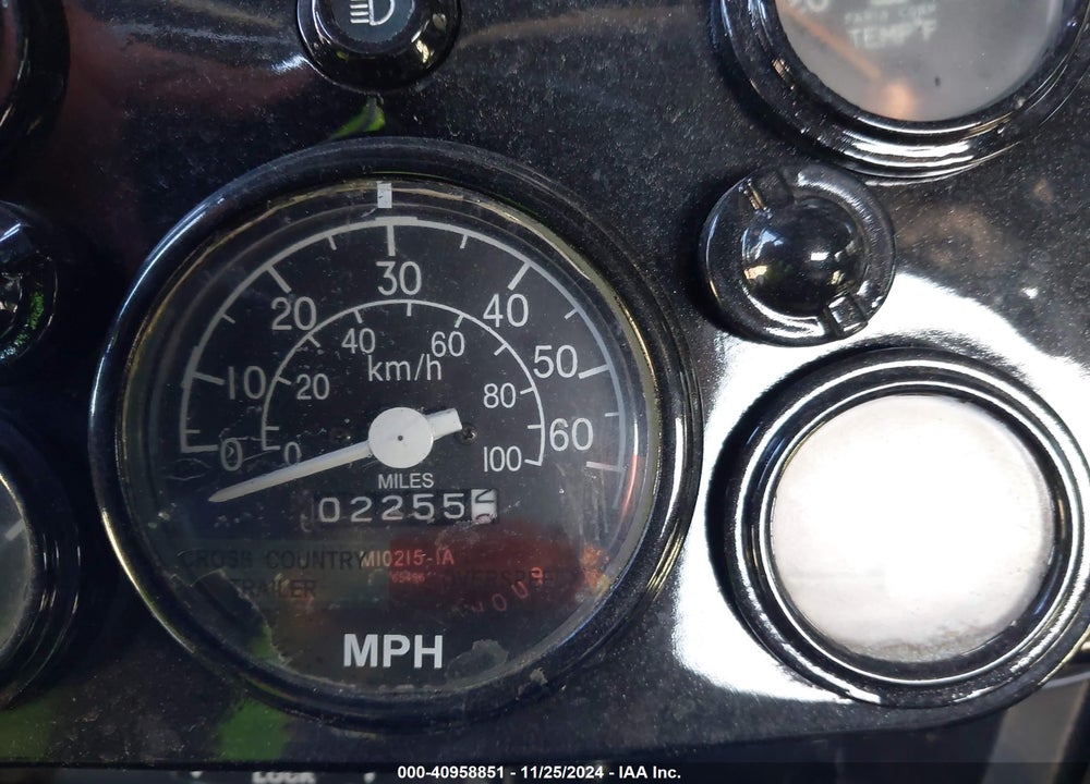 2010 AM GENERAL HUMMER VIN: 183273