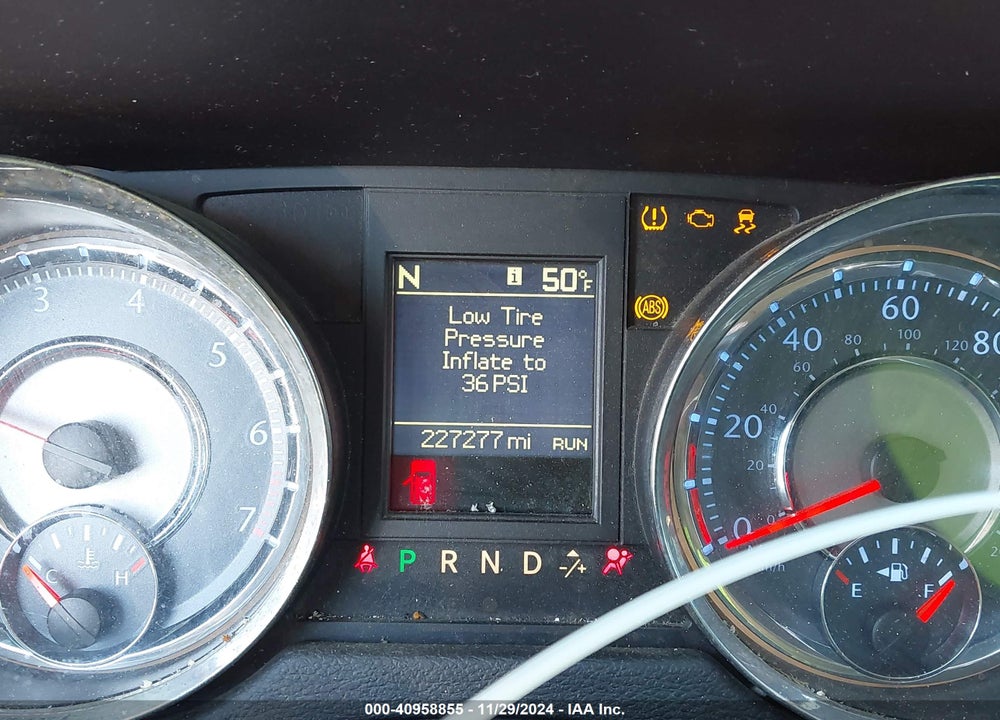 2014 CHRYSLER TOWN & COUNTRY TOURING VIN: 2C4RC1BG2ER303454