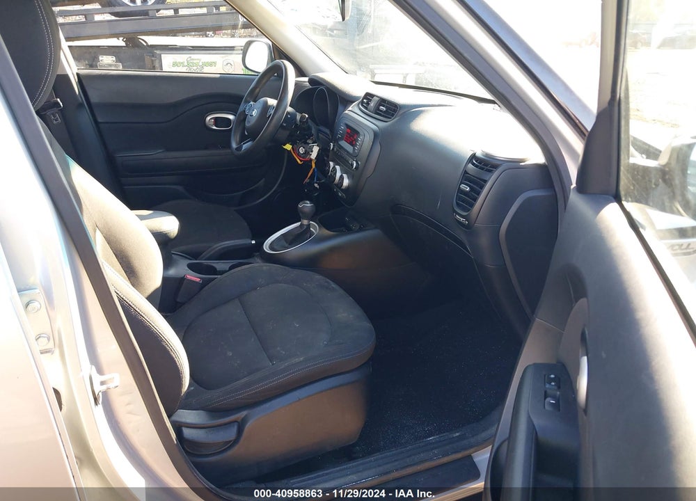 2015 KIA SOUL VIN: KNDJN2A24F7761227