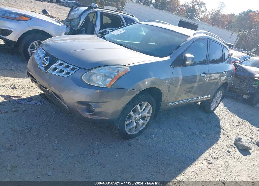 2013 NISSAN ROGUE SV W/SL PKG VIN: JN8AS5MT7DW519800