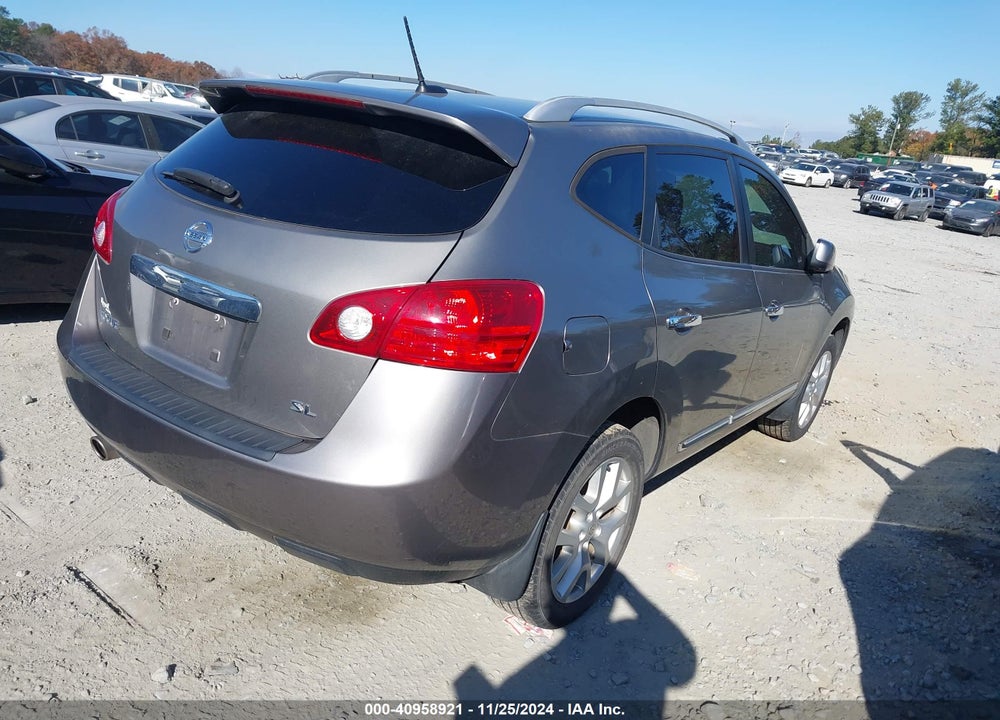 2013 NISSAN ROGUE SV W/SL PKG VIN: JN8AS5MT7DW519800