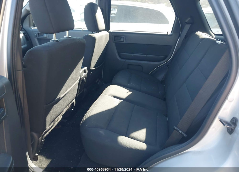2010 FORD ESCAPE XLT VIN: 1FMCU9DG4AKC07120