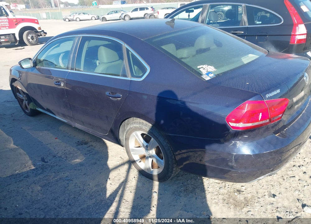 2013 VOLKSWAGEN PASSAT 2.5L SE VIN: 1VWBH7A36DC088377