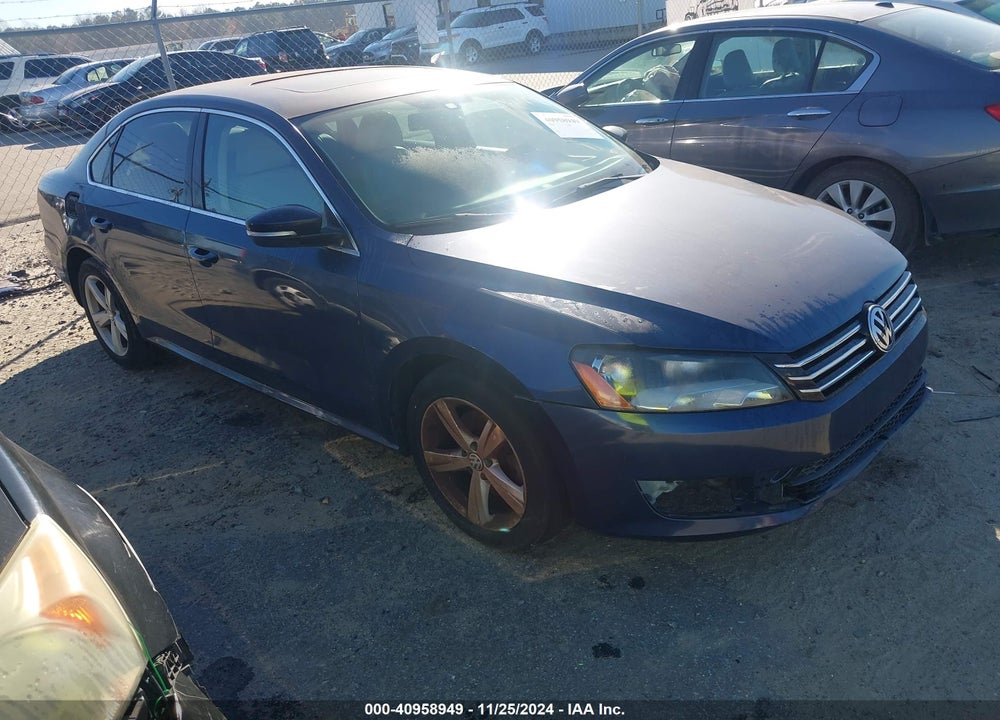 2013 VOLKSWAGEN PASSAT 2.5L SE VIN: 1VWBH7A36DC088377
