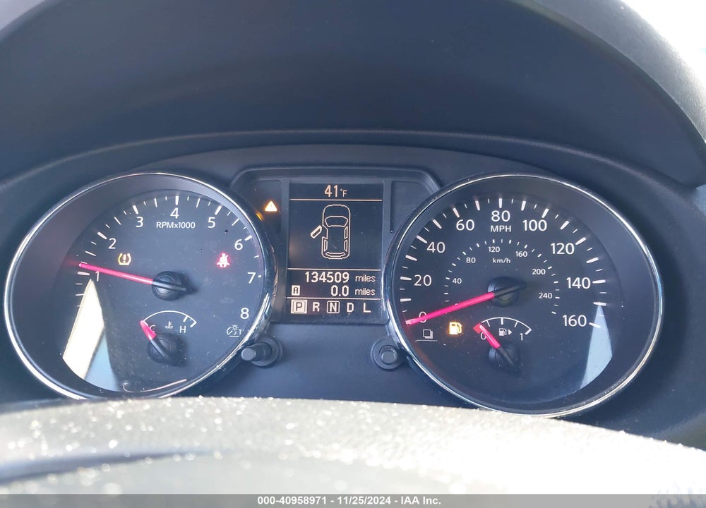 2011 NISSAN ROGUE S VIN: JN8AS5MV2BW252287