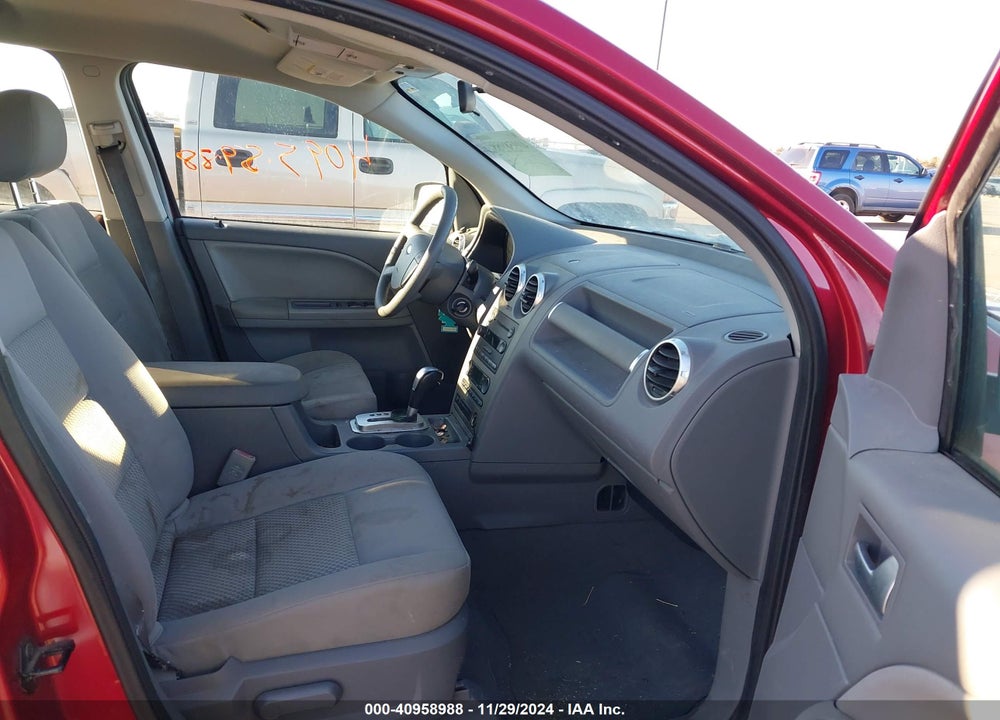 2005 FORD FREESTYLE SE VIN: 1FMZK01125GA46884