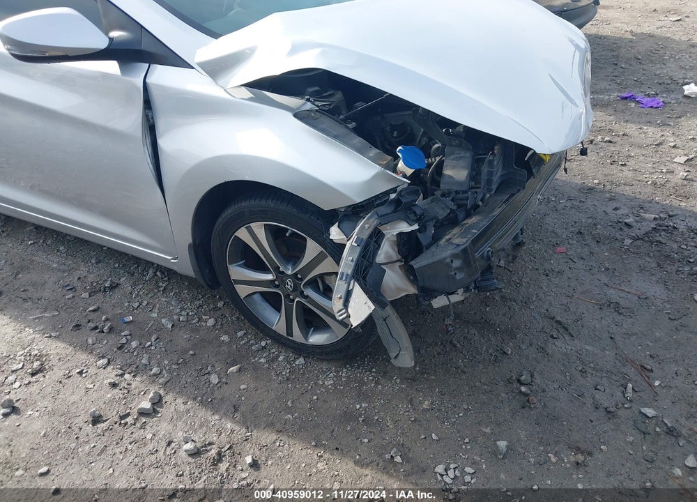2014 HYUNDAI ELANTRA VIN: KMHDH6AHXEU027977