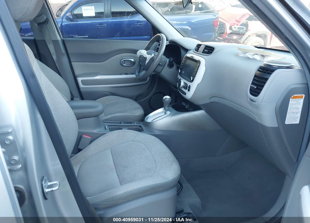 2016 KIA SOUL EV VIN: KNDJP3AE9G7017022