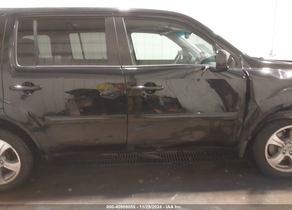 2014 HONDA PILOT EX-L VIN: 5FNYF4H59EB023844