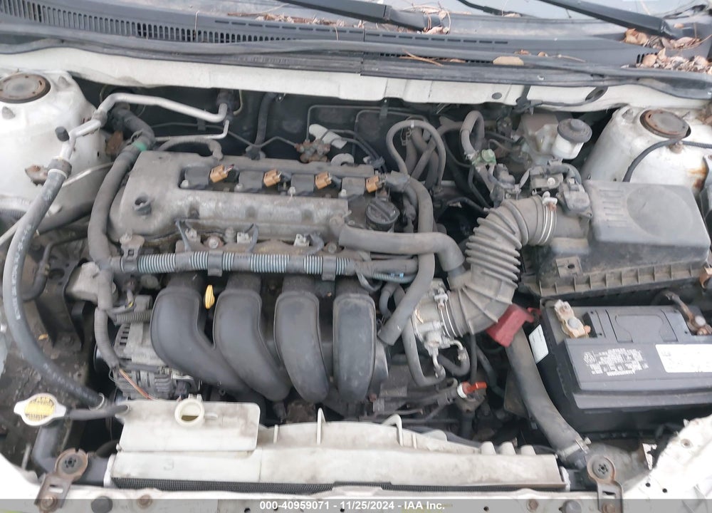 2005 TOYOTA COROLLA LE VIN: 1NXBR32E25Z422792