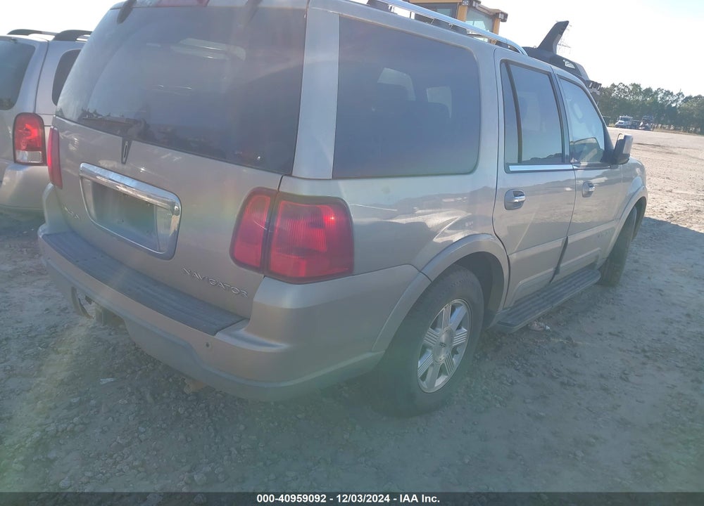 2004 LINCOLN NAVIGATOR VIN: 5LMFU27R34LJ23271