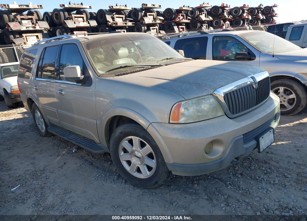 2004 LINCOLN NAVIGATOR VIN: 5LMFU27R34LJ23271