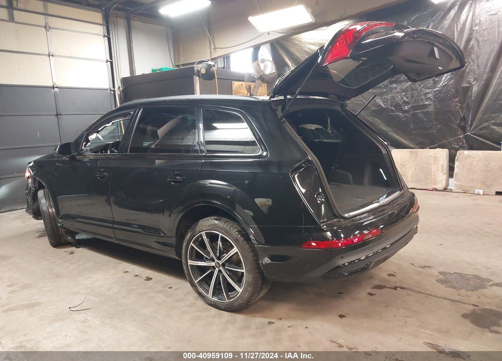 2022 AUDI Q7 PREMIUM PLUS 55 TFSI QUATTRO TIPTRONIC VIN: WA1LXBF75ND009084